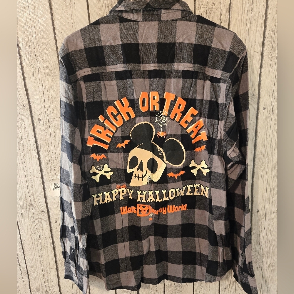 Walt Disney World Halloween Long Sleeve Buffalo Plaid Shirt for Adults LARGE